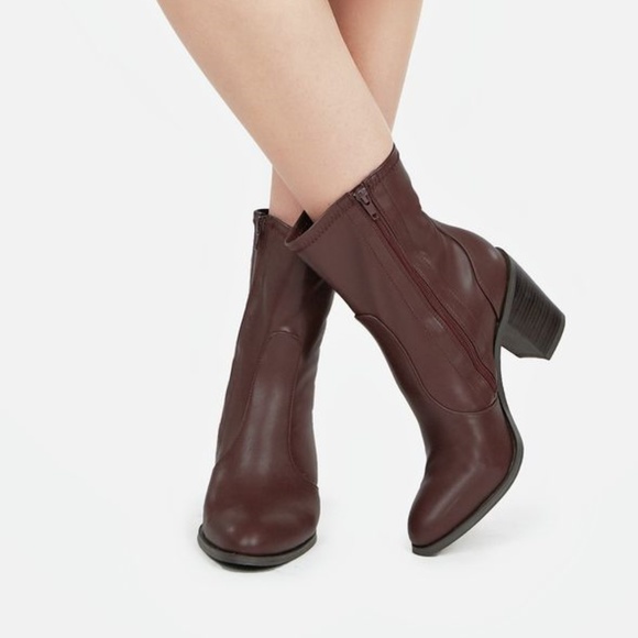 Just Fab Gwendolnn Women's Leather Boots Sz 6, 8 - Picture 3 of 5